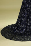 Robe de soirée bleu marine avec paillettes perlées