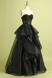 Robe de soirée noire sans bretelles