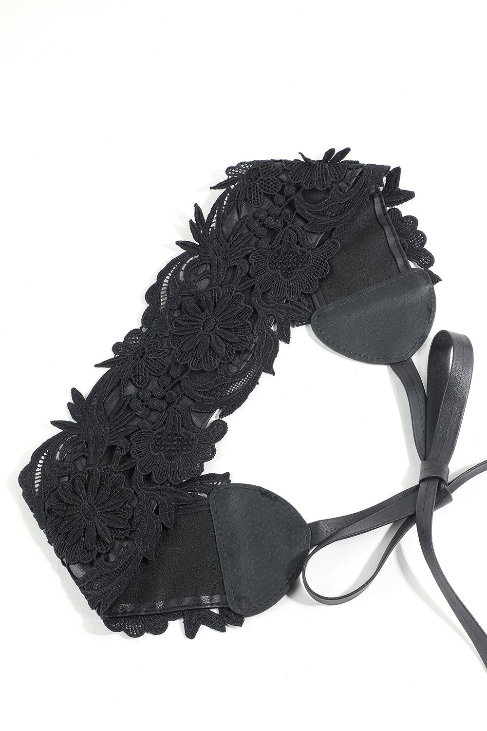 Ceinture élégante avec appliques