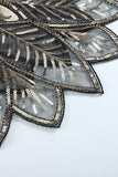 Cape à Paillettes Noires et Dorées des Années 1920