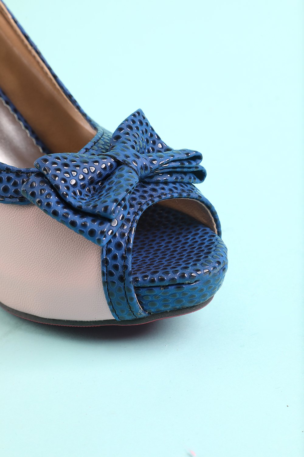 Talons hauts avec Bowknot