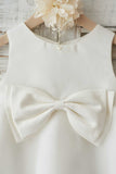 Jewel White Flower Girl Robe avec Nœud Papillon