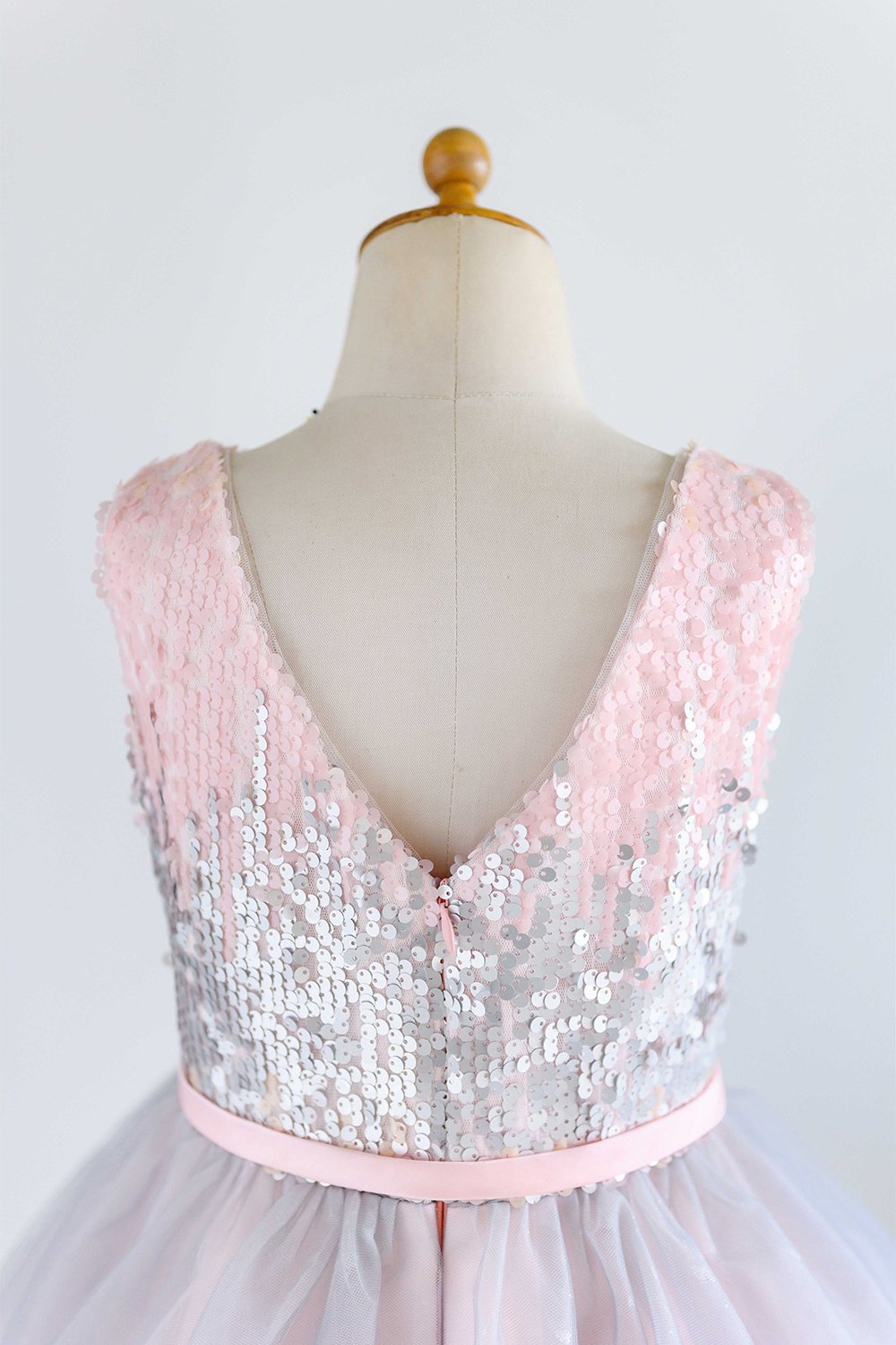 V Neck Pink Flower Girl Robe avec paillettes