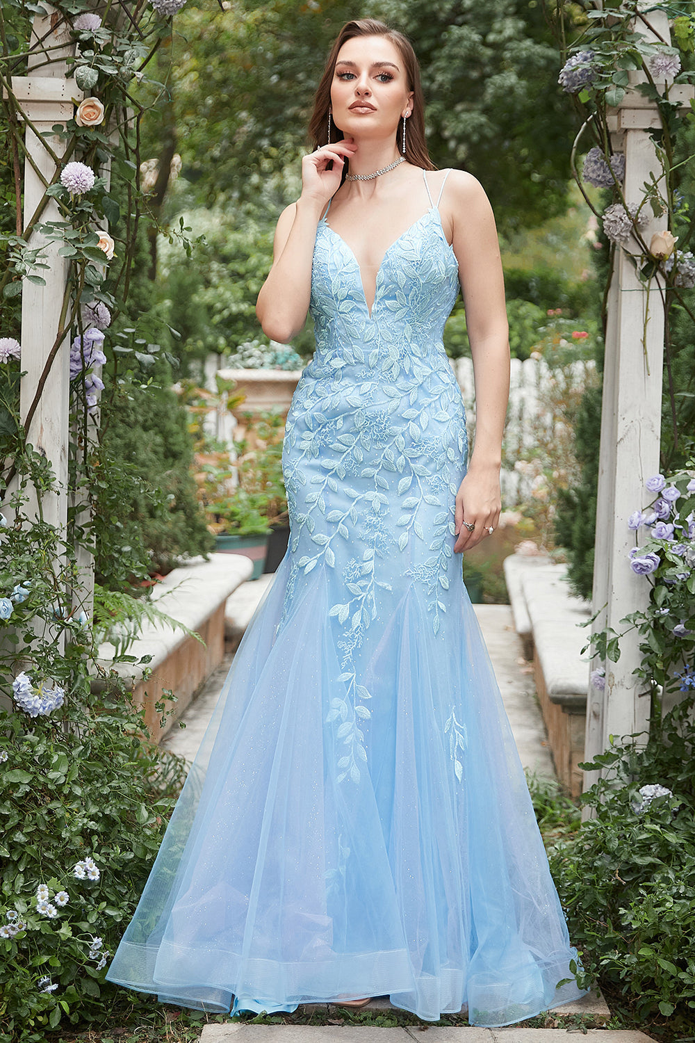 Mermaid Deep V Neck Blue Long Prom Robe avec Criss Cross Back