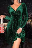 Robe de Noël en velours vert col en V