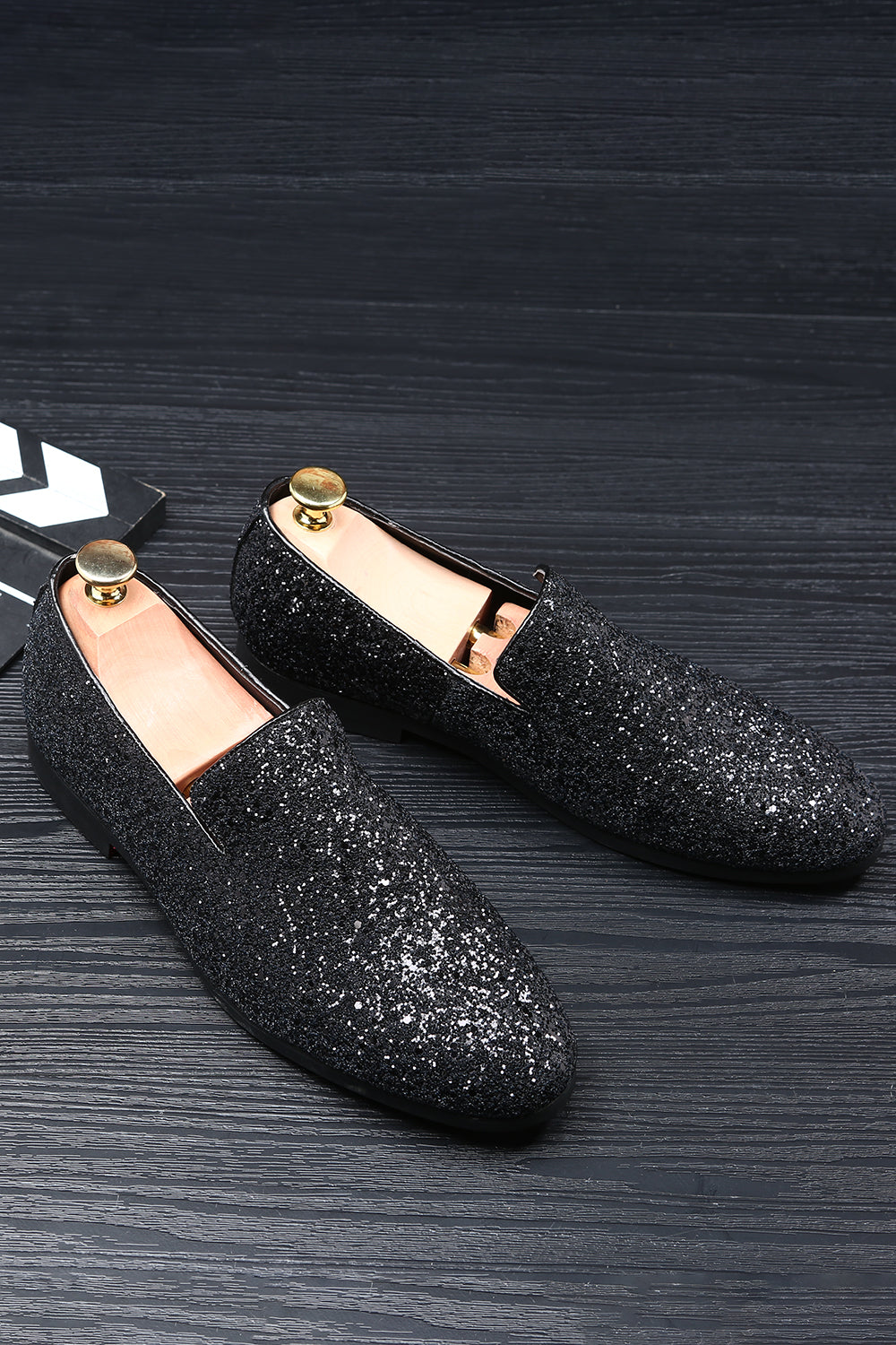 Chaussures à paillettes noires slip-on pour hommes