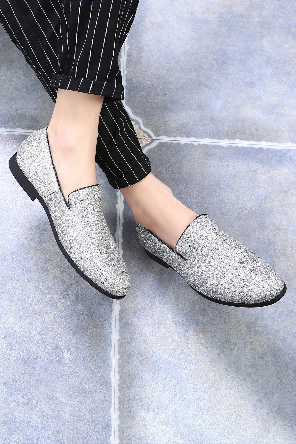 Chaussures à paillettes noires slip-on pour hommes