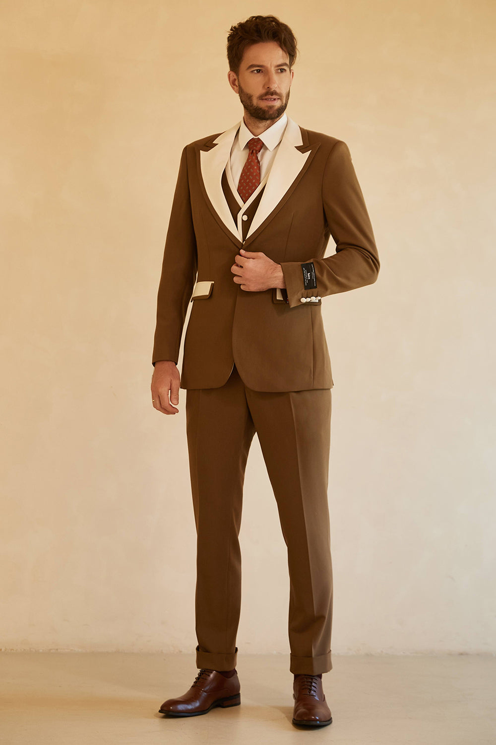 Peak Lapel Single Button Brown Costumes de mariage pour hommes