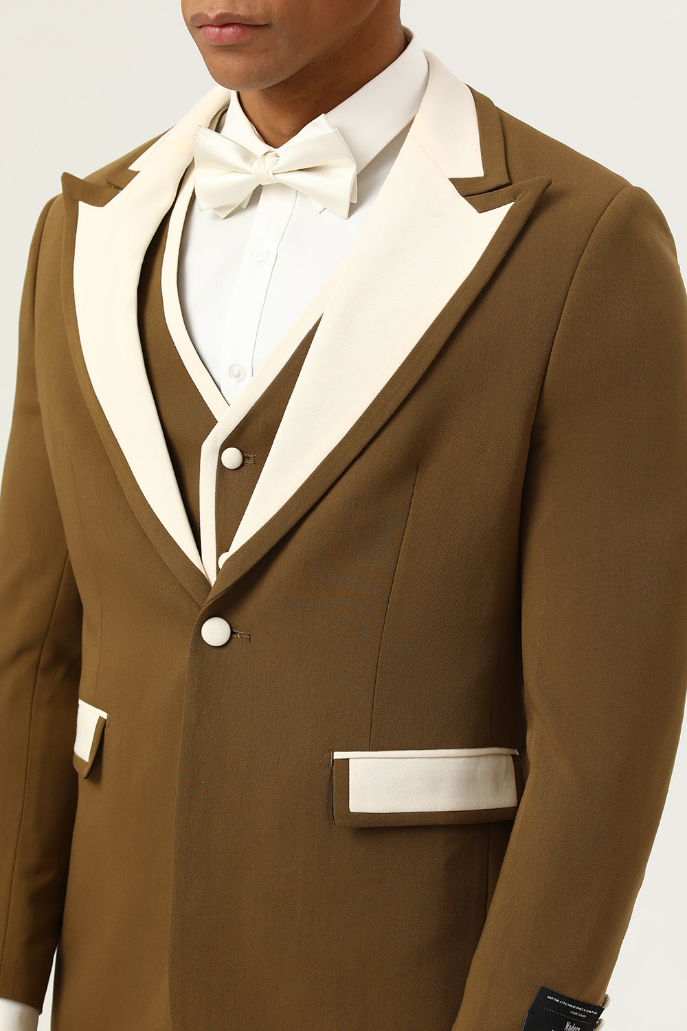 Brown Peak Lapel Single Button Costumes de bal pour hommes