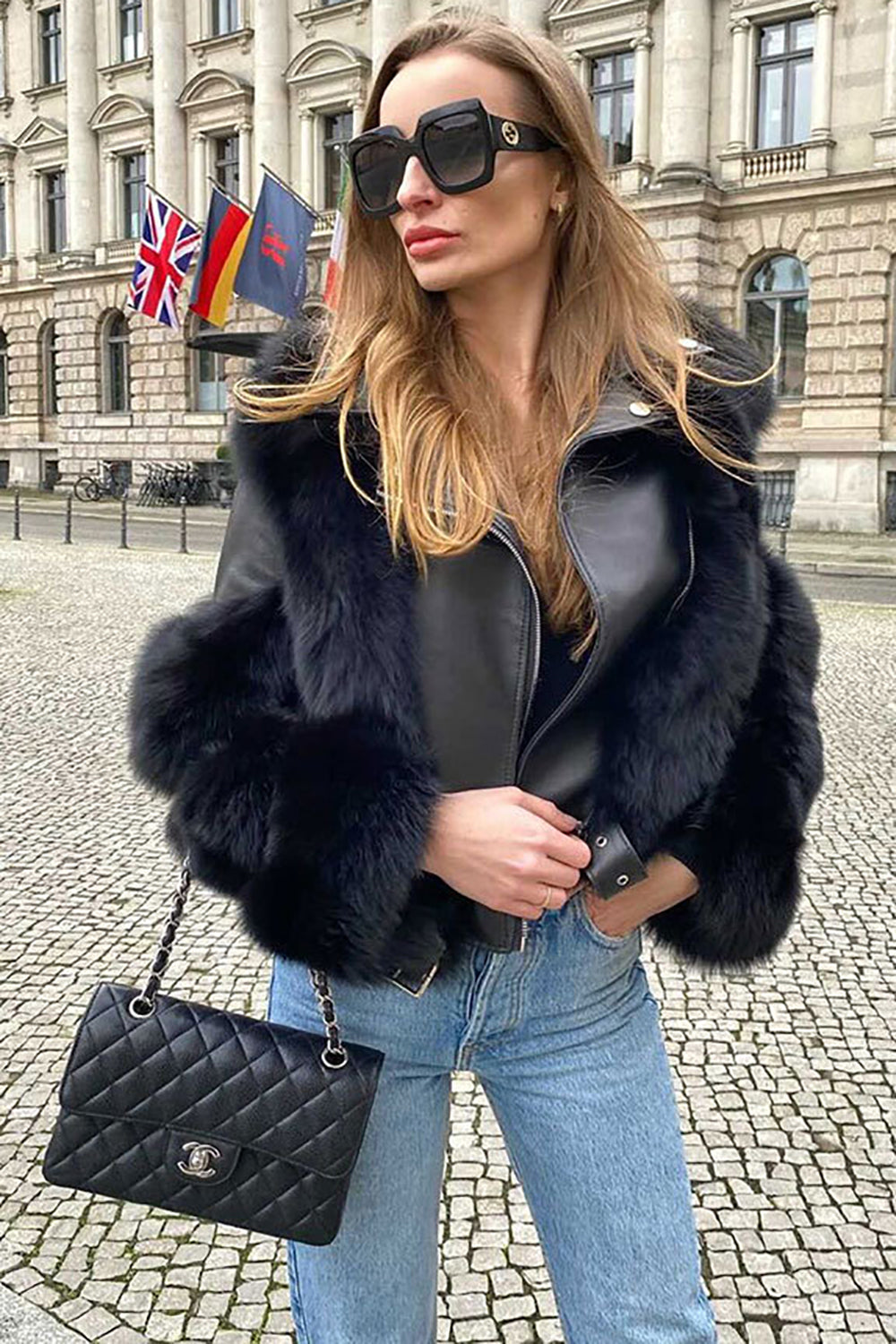 Veste en similicuir en cuir de fausse fourrure recadrée noire