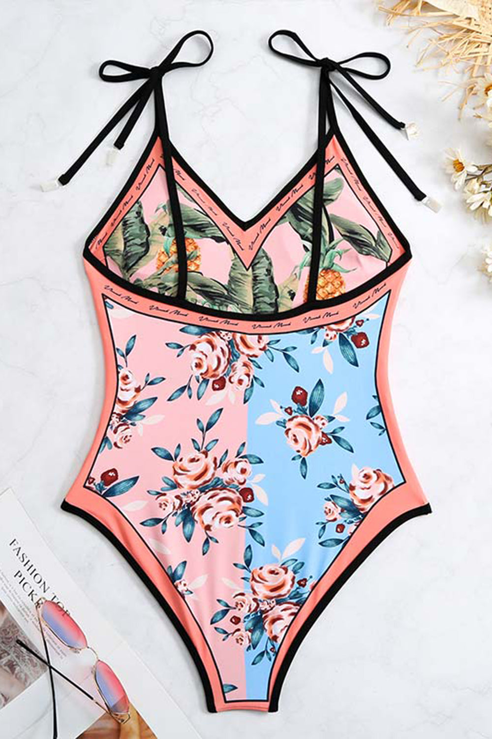 Maillots de bain imprimés fleurs rose une pièce