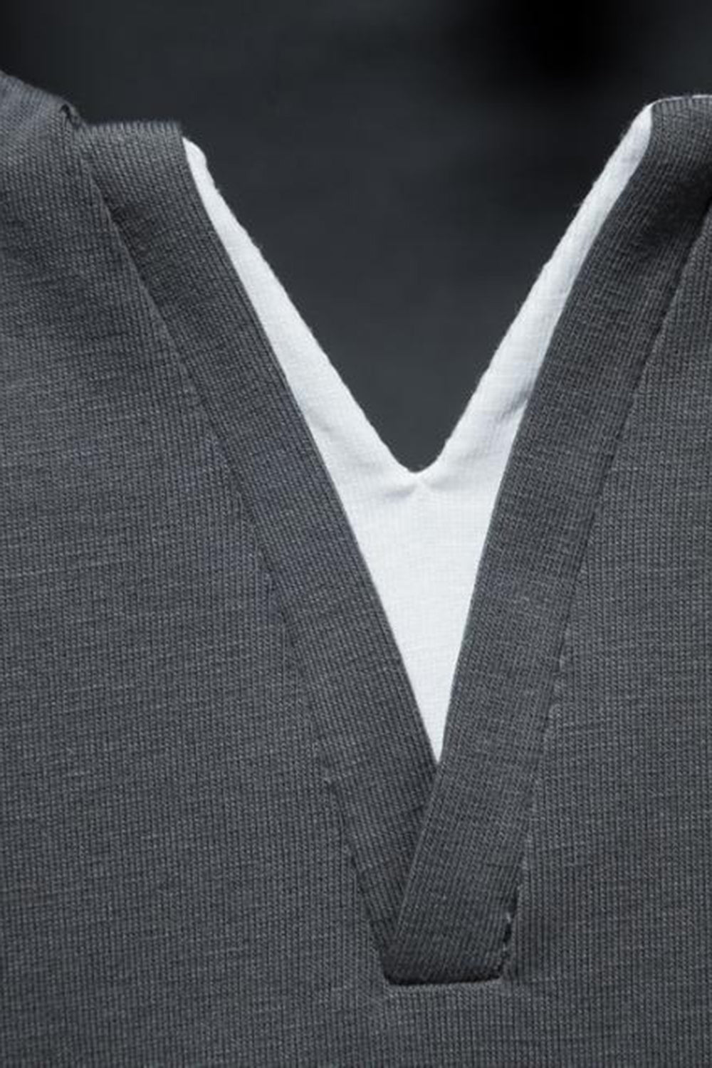 Col V noir manches courtes Tops d’été pour hommes