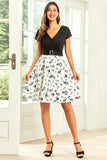 V NECK Black Floral imprimé 1950s Robe avec ceinture