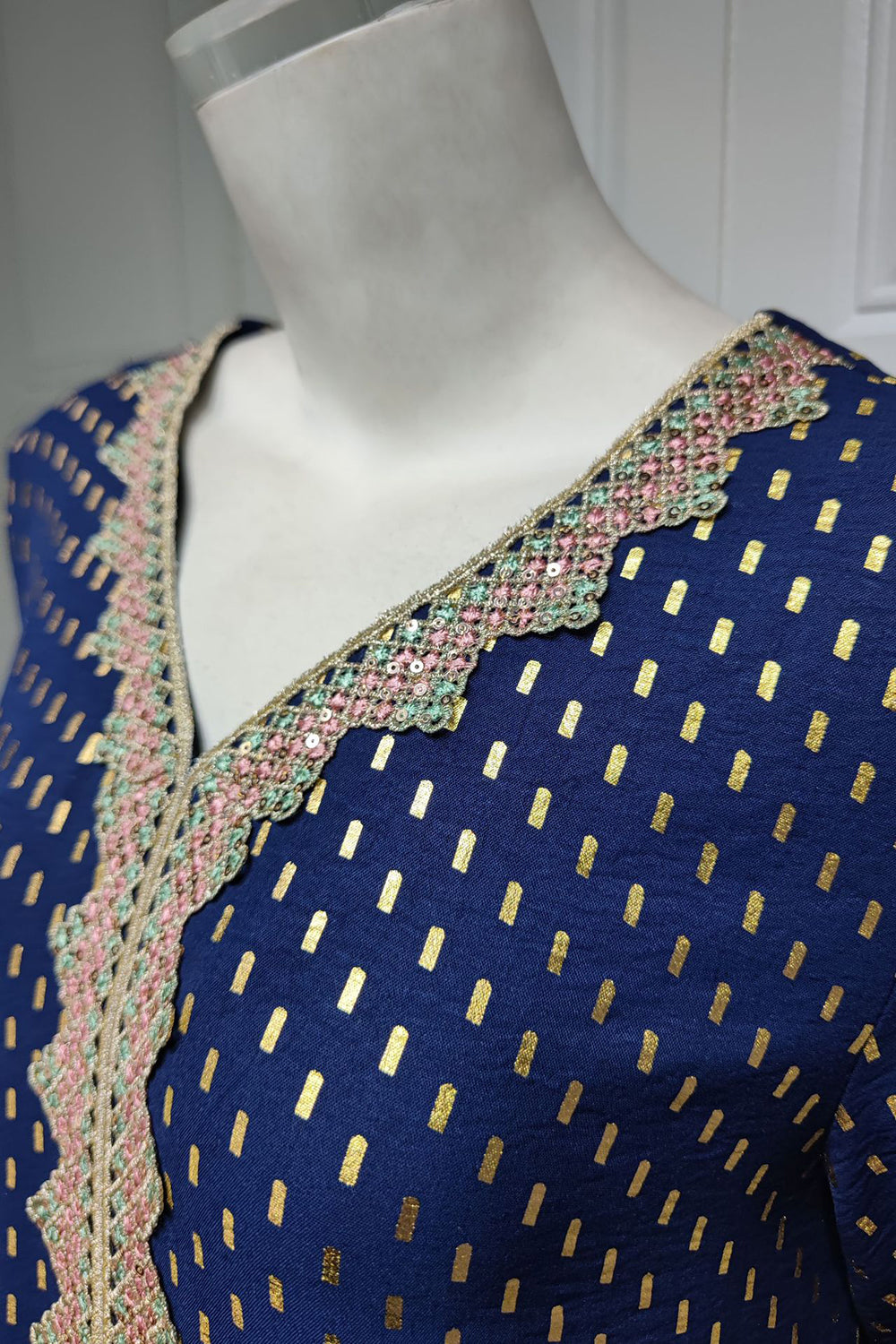 Robe blanche à pois Abaya du Moyen-Orient