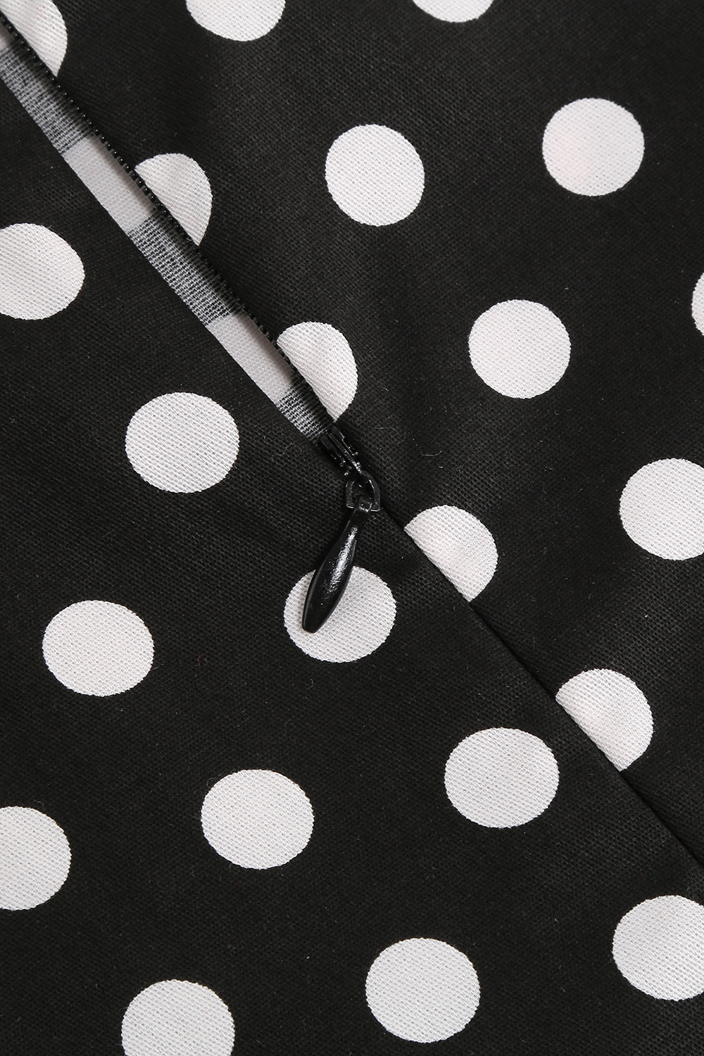 Robe Fille A Ligne Noire à Pois à Manches Bouffantes