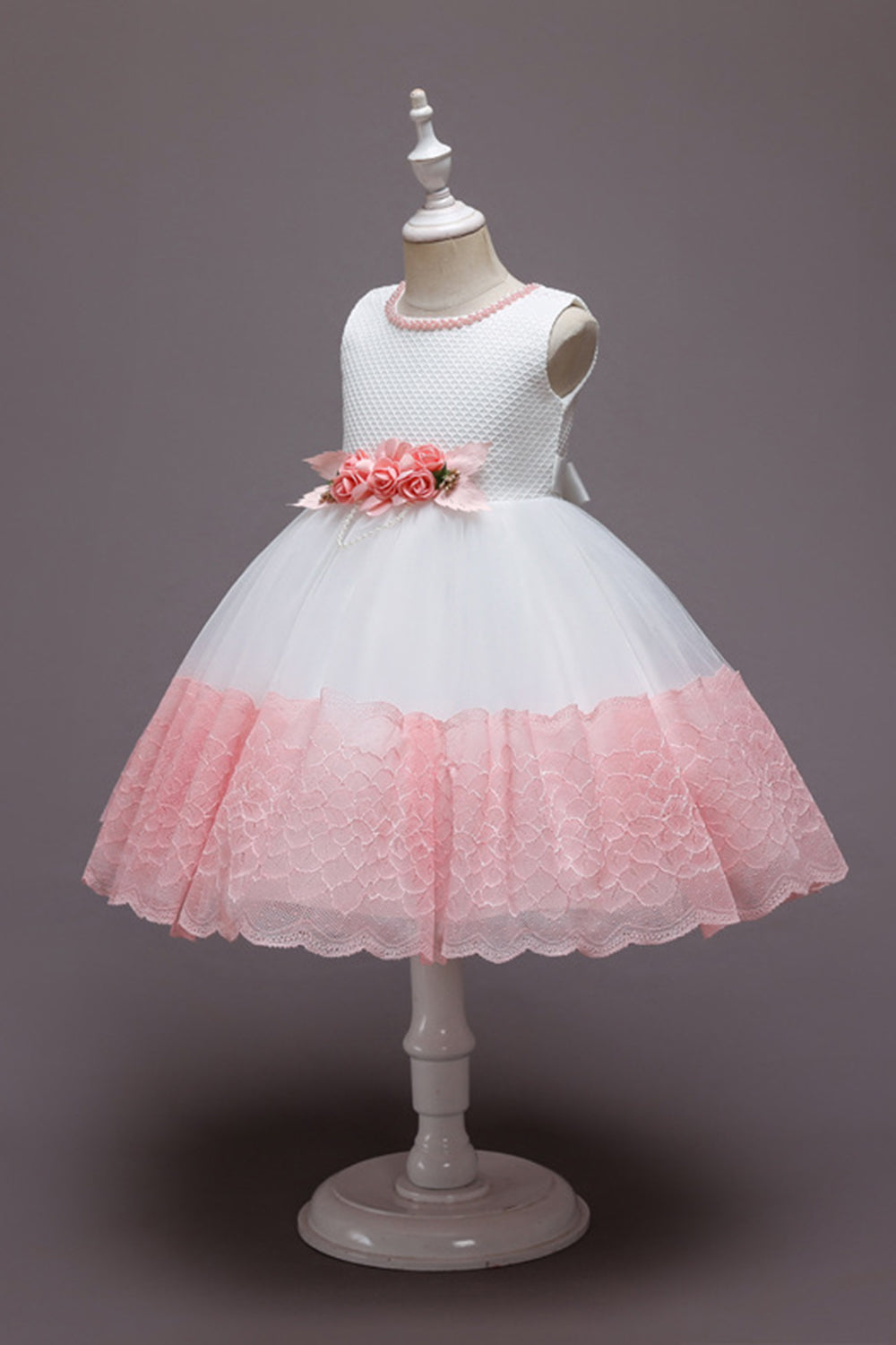 Robe de fille en tulle de fleurs rose sans manches avec nœud