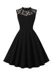 Robe noire swing des années 50 avec dentelle
