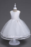 Col bateau Robe de fille blanche en tulle avec arc