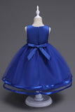 Col bateau Robe de fille blanche en tulle avec arc