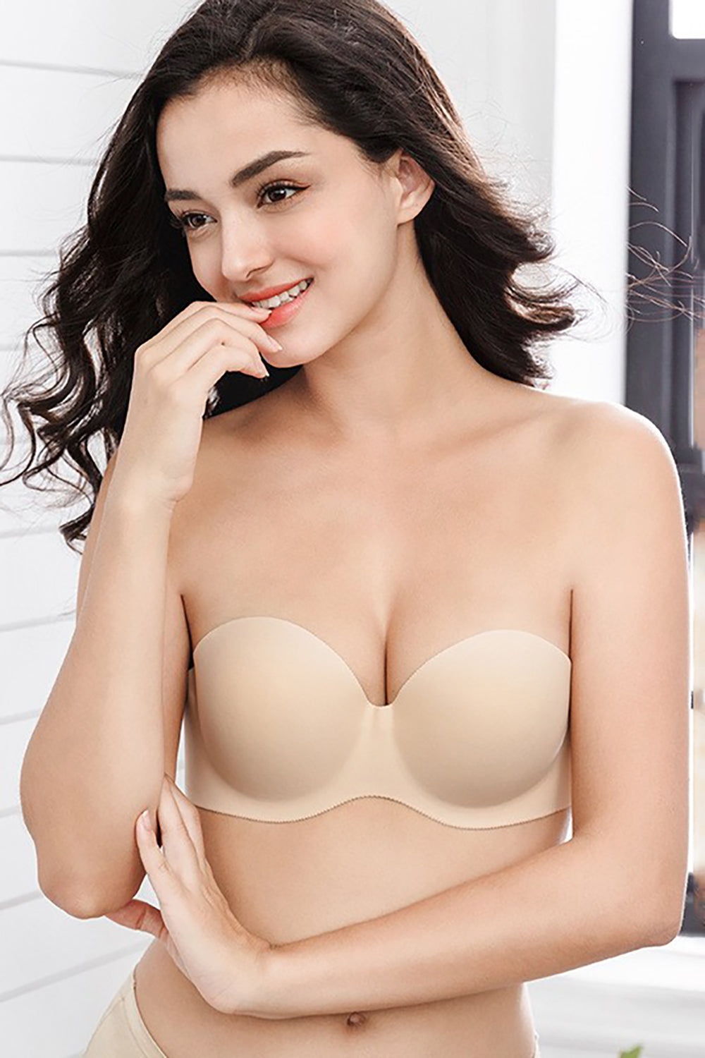Soutien-gorge multidirectionnel push-up sans bretelles