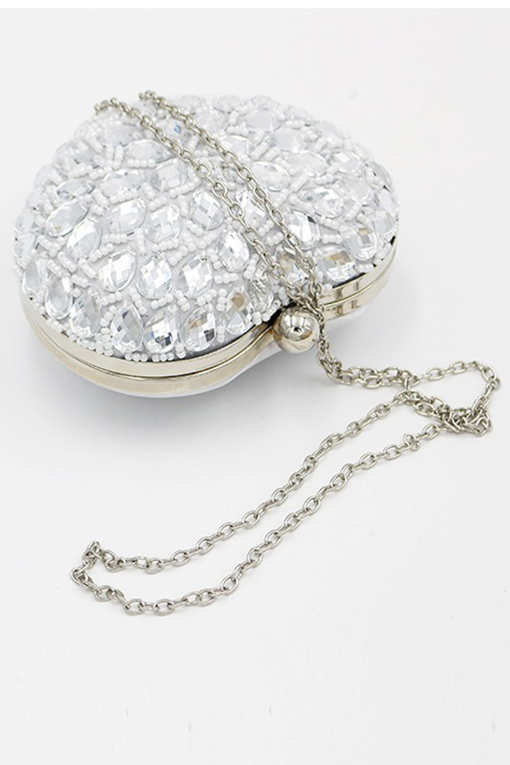 Embrayage de fête en forme de cœur perlé d’argent