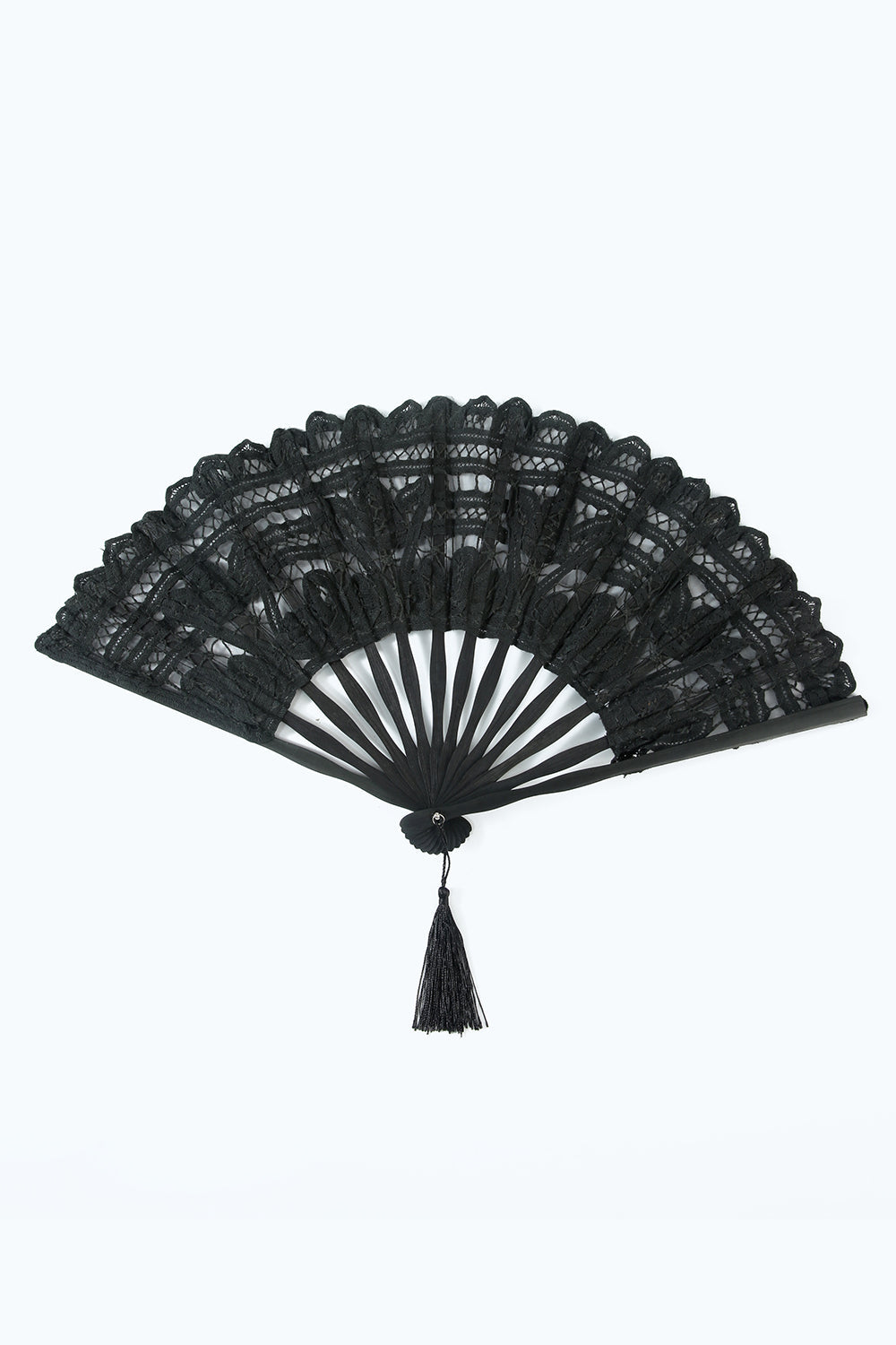 Ventilateur noir des années 20 avec franges