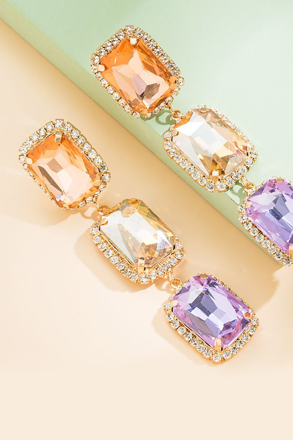 Boucles d’oreilles de fête perlées en strass vert