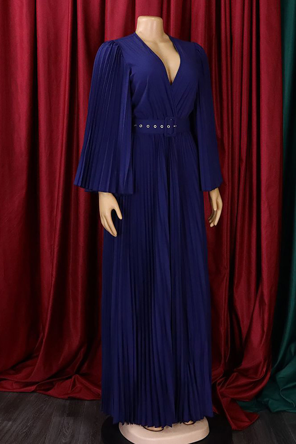 Robe d’invité de mariage longue plissée bleu ciel