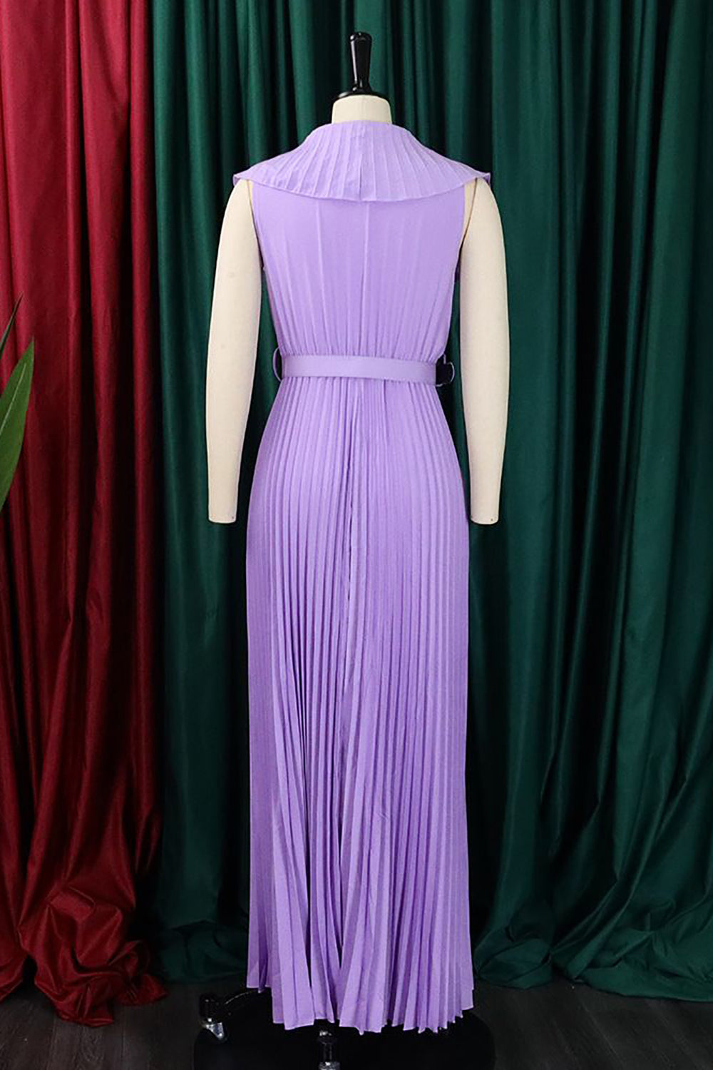 Plus Taille Purple Plissée Robe d’invité de mariage longue