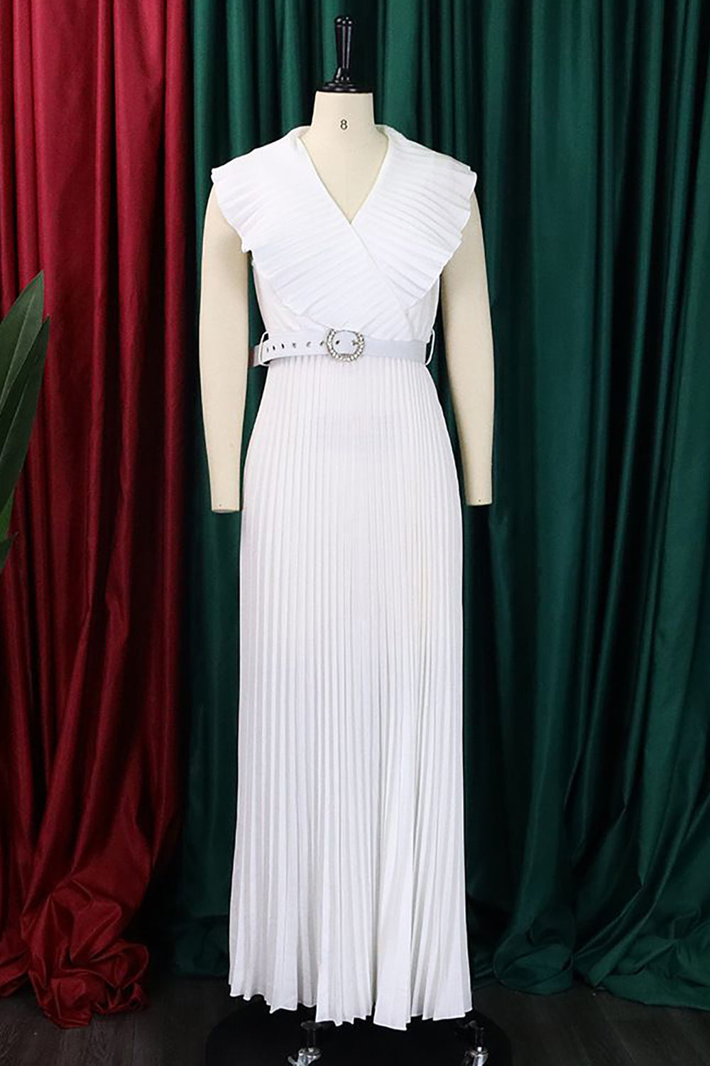 Plus Taille Purple Plissée Robe d’invité de mariage longue