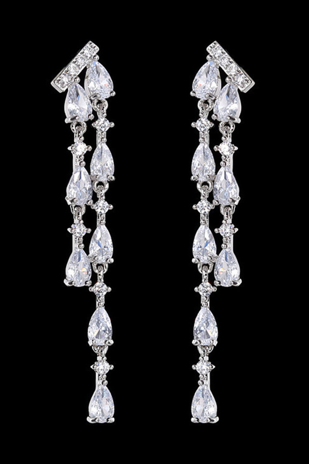 Boucles d’oreilles longues strass rose