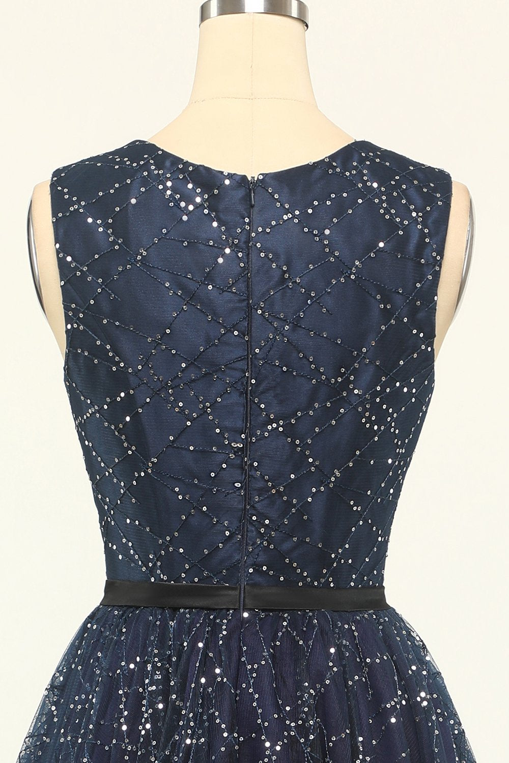 Robe de bal en tulle marine scintillante