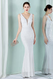 Robe de soirée sirène à col en V profond blanc