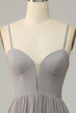 Silver A Line Spaghetti Strats Long Bridesmaid Dress avec fente