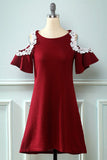 Dark Red Off the Shoulder Knitted Dress avec appliques
