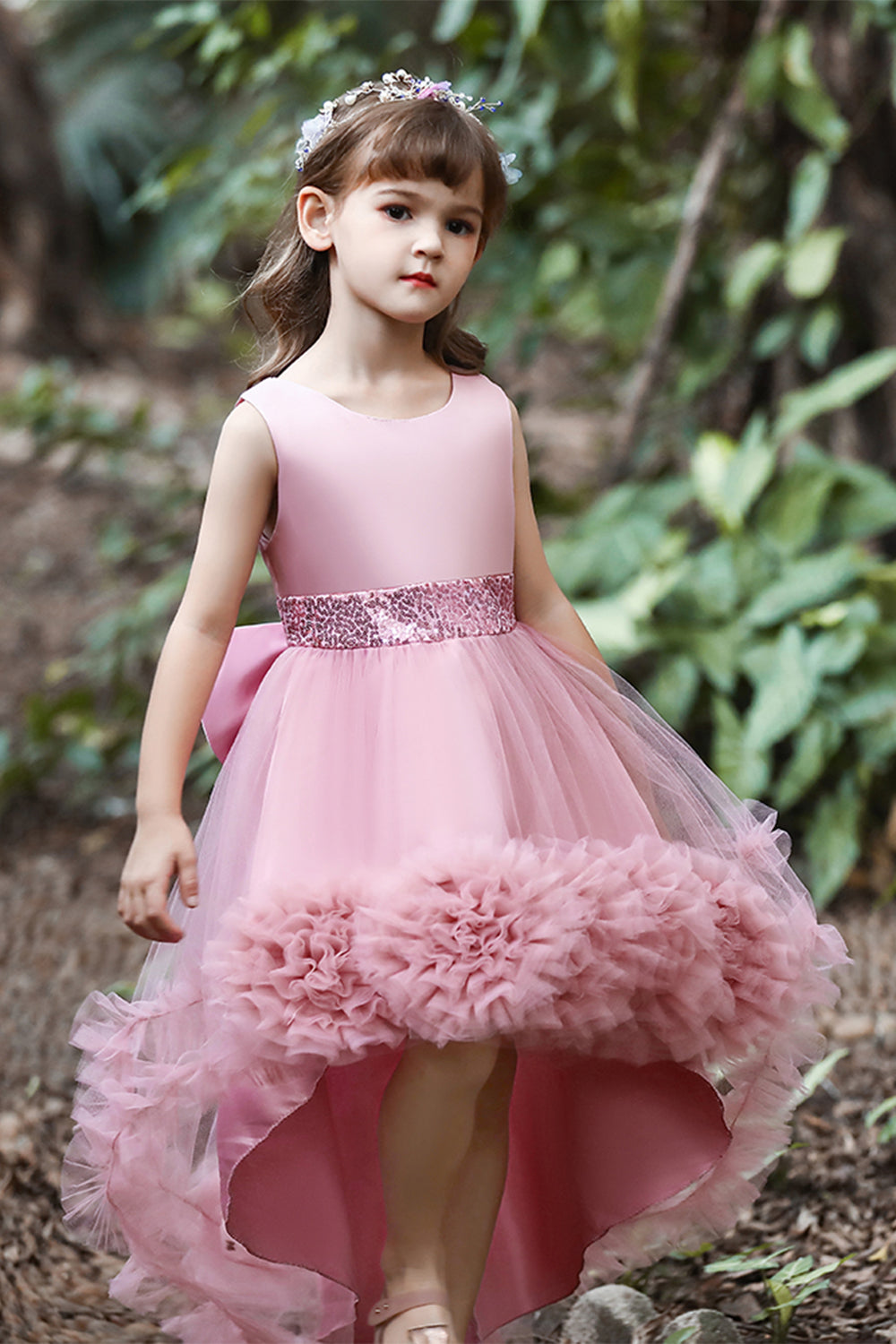 Blush High Low Flower Girl Robe avec fleurs