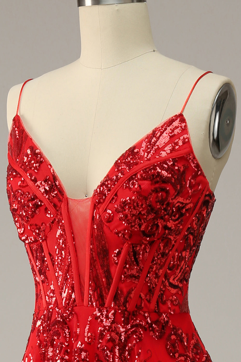 Une ligne Spaghetti Straps Burgundy Plus Size Prom Dress avec Criss Cross Back