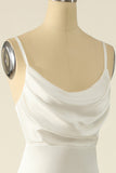 Robe de bal simple en satin ivoire