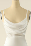 Robe de bal simple en satin ivoire