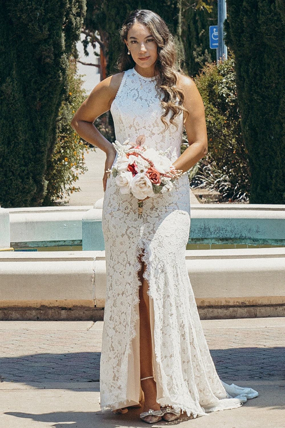 Robe de mariée en dentelle Boho à dos ouvert ivoire