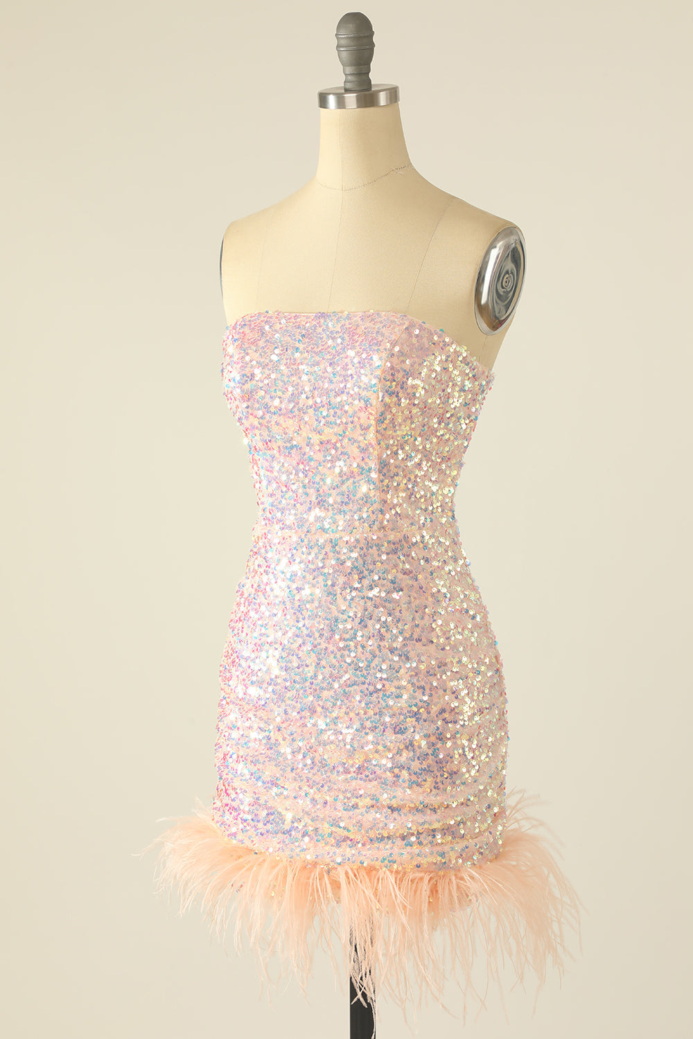 Robe de retour à paillettes bleu ciel avec plumes