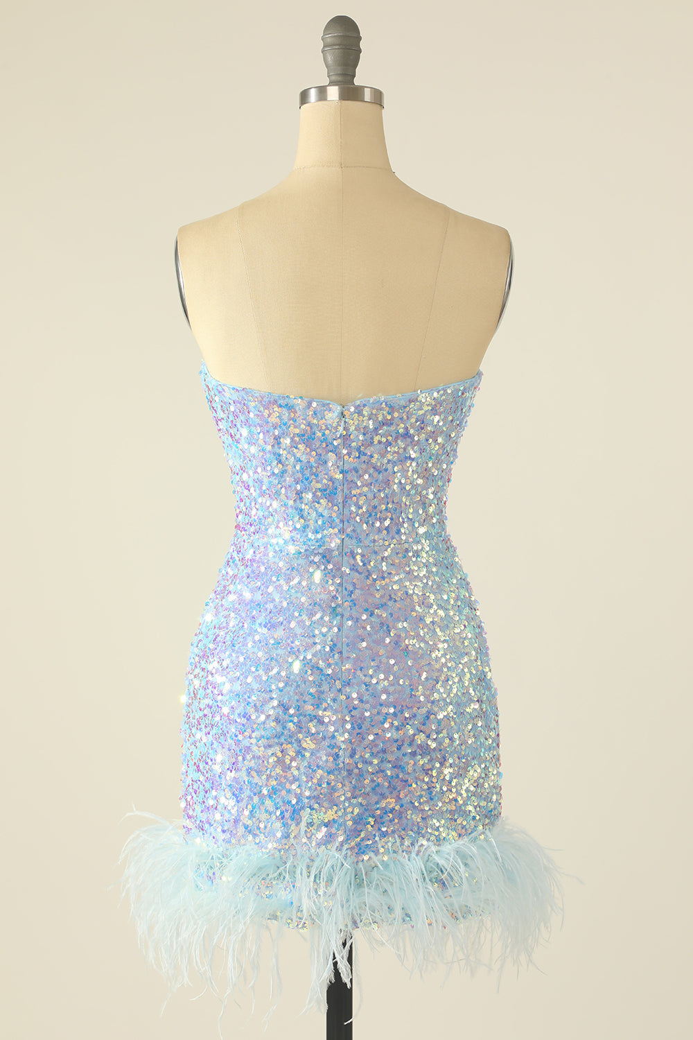 Robe de retour à paillettes roses avec plumes