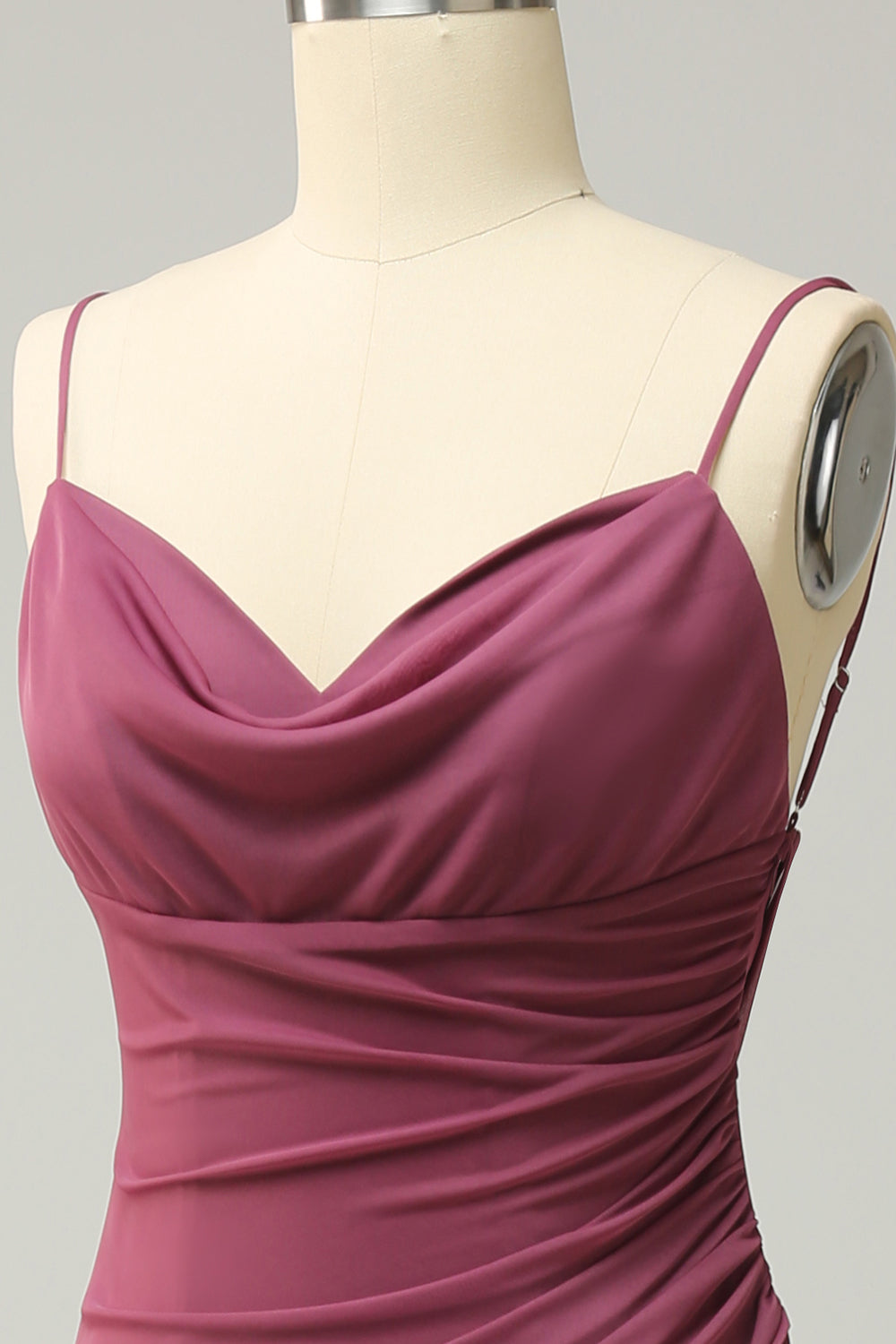 Bracelet Spaghetti Straps Desert Rose Plus Robe formelle avec dos ouvert