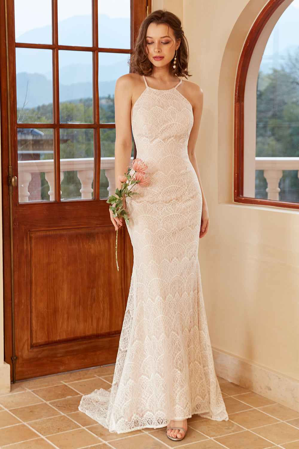 Mermaid Halter Robe de mariée en dentelle blanche avec sweep train