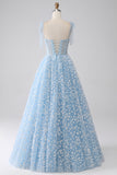 Robe de soirée corset trapèze bleu ciel à bretelles spaghetti avec fleurs