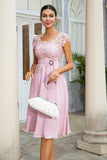 Robe de mère de la mariée en mousseline rose avec dentelle