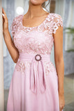 Robe de mère de la mariée en mousseline rose avec dentelle