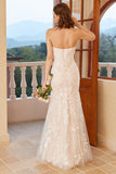 Mermaid Deep V Neck Robe de mariée en dentelle blanche avec appliques