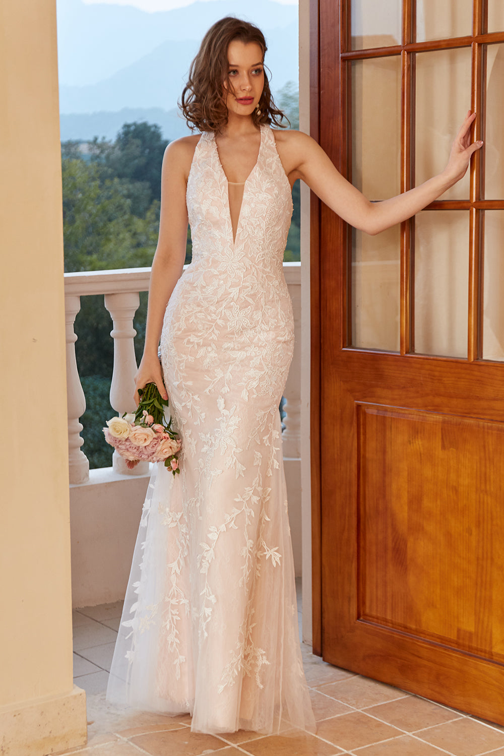 Mermaid Deep V Neck Robe de mariée en dentelle blanche avec appliques