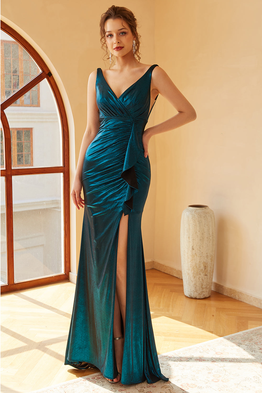 Robe de bal longue ruchée bleu paon